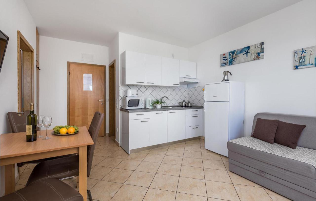 Nice Apartment In Volosko With Kitchen Exteriér fotografie